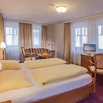 Hotel Cella Historic Boutique 4*