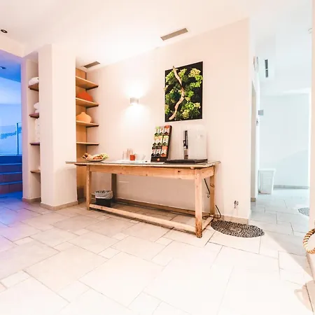 Cella Historic Boutique 4*