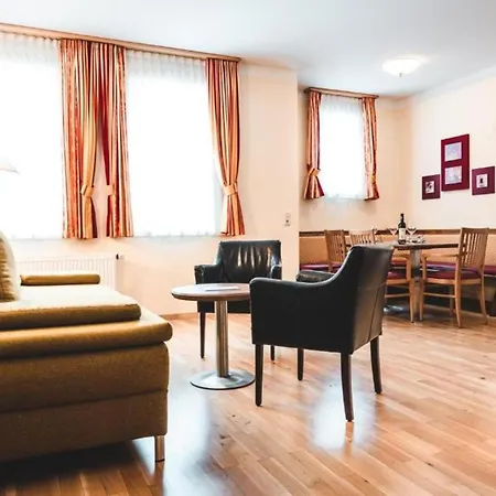 Cella Historic Boutique 4* Zell am See