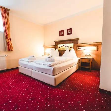 Cella Historic Boutique 4* Zell am See