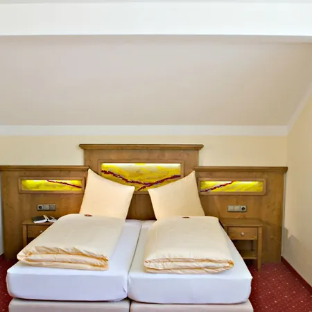 Cella Historic Boutique