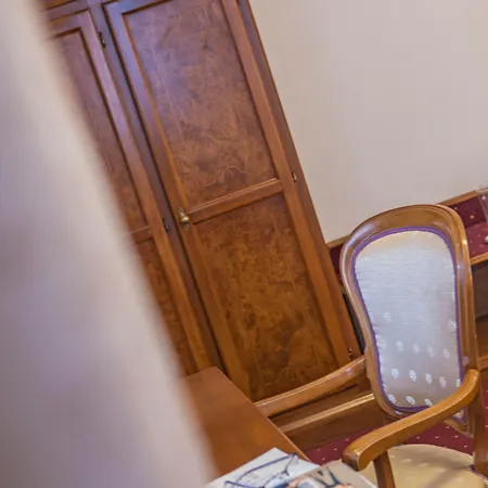 Cella Historic Boutique 4*
