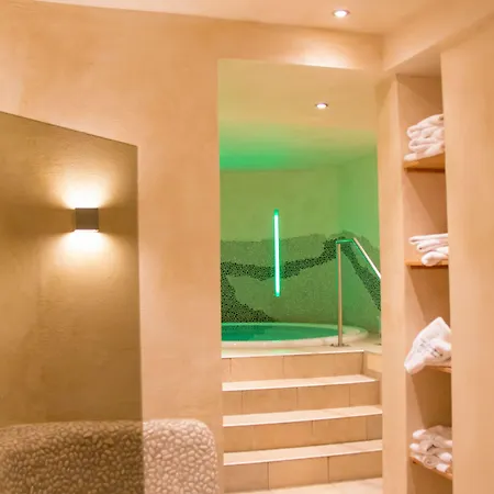 Cella Historic Boutique Hotel