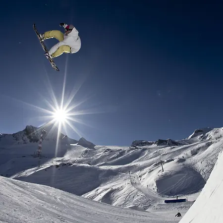 Hotell Cella Historic Boutique 4*