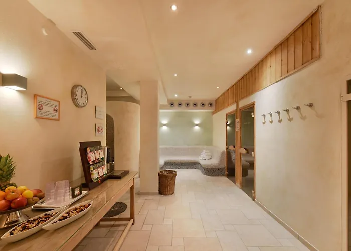 酒店 Cella Historic Boutique 4*