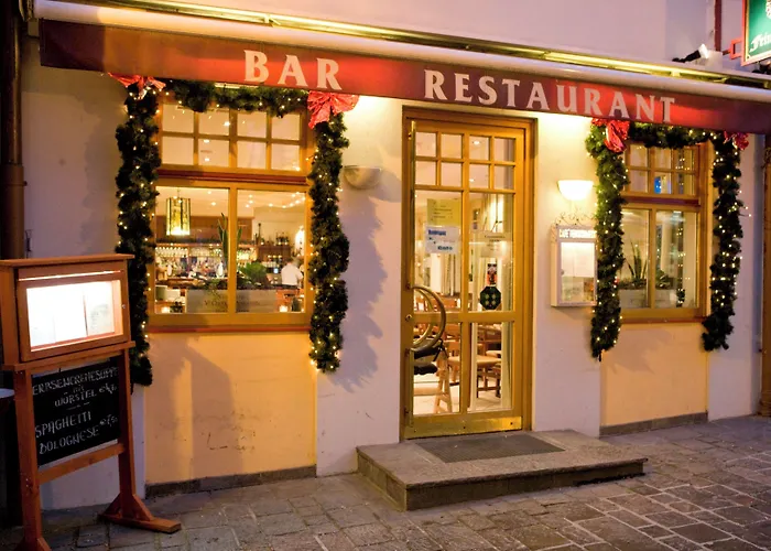 Cella Historic Boutique Hotell 4*