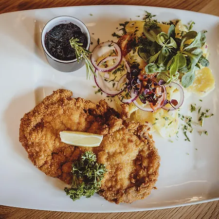 Cella Historic Boutique Hotel