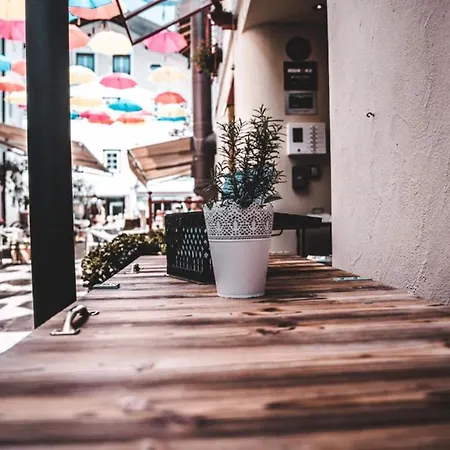 Cella Historic Boutique Szálloda 4*